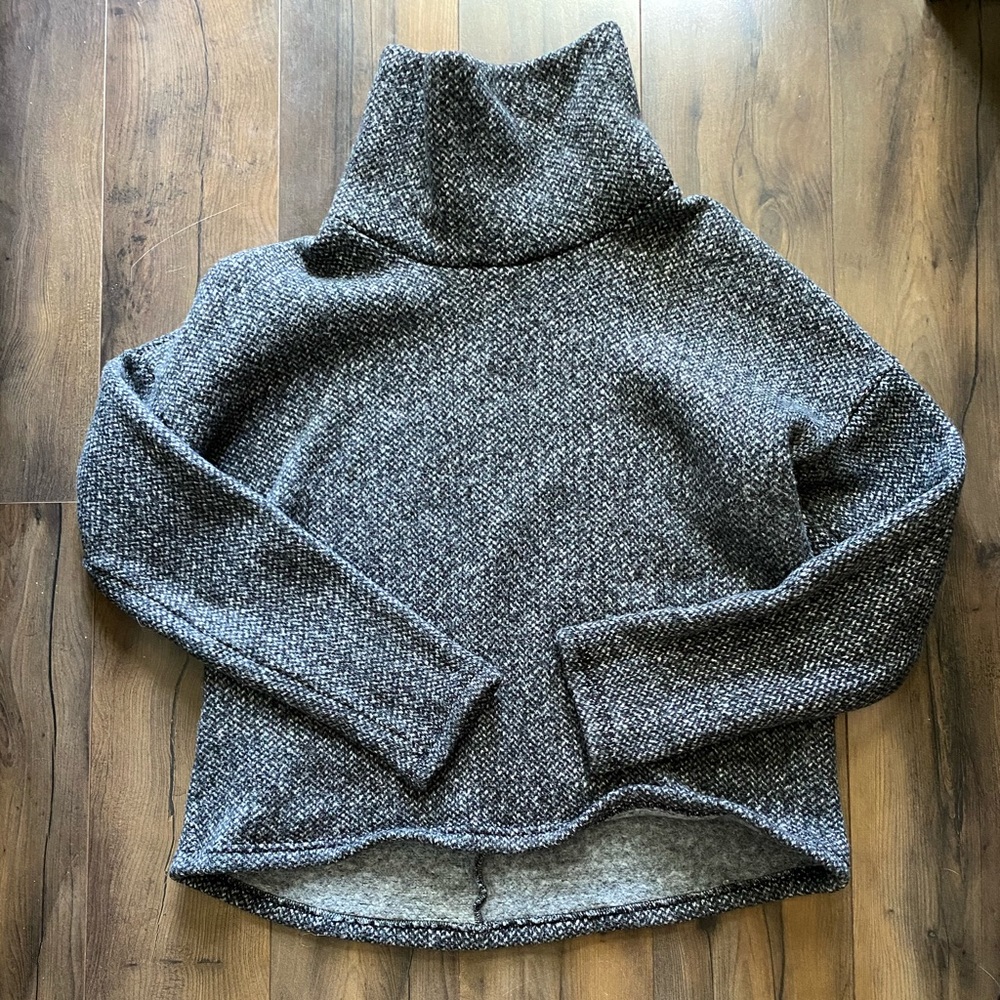 Columbia Turtleneck